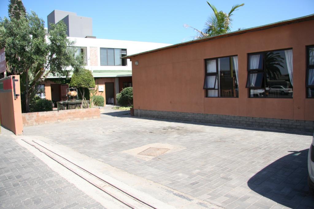 Dunedin Star Guesthouse Swakopmund Exterior foto