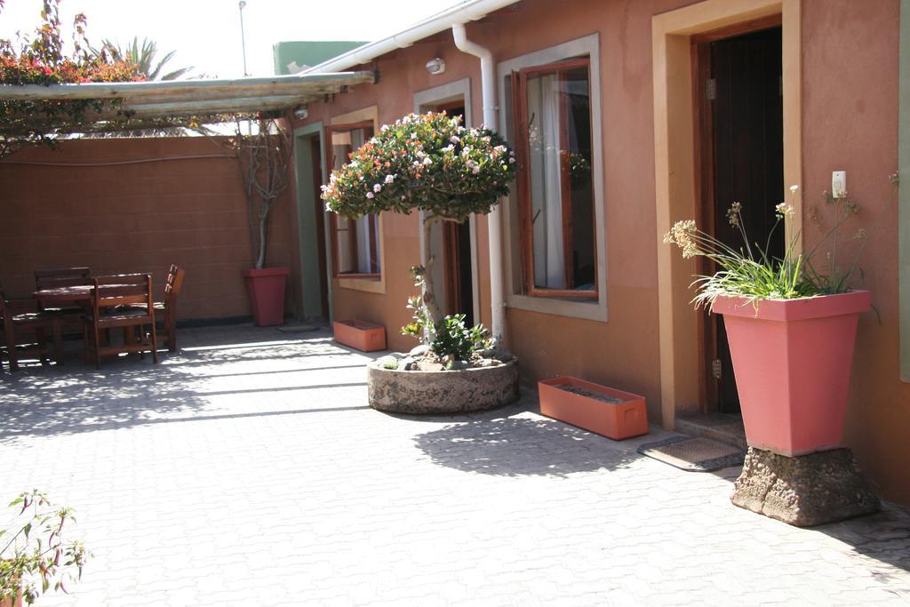 Dunedin Star Guesthouse Swakopmund Exterior foto